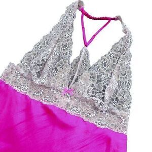 Victorias Secret Size Medium Hot Pink Shiny Satin Lace Trim‎ Nightie Nightgown